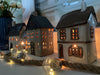 KI-generiertes Bild,Teelichthaus Lichterhaus Aarhus 20cm Keramik Fachwerkhaus Laterne Teelichthalter